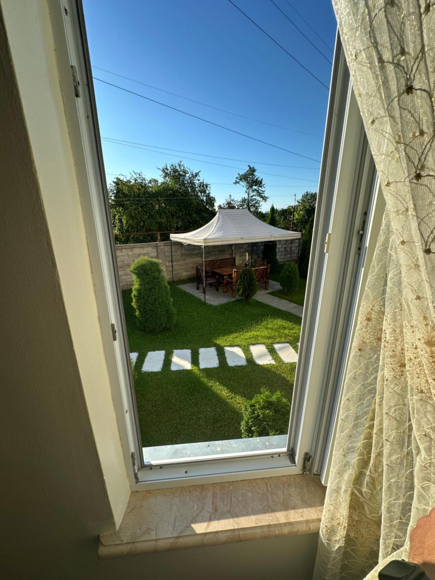 Green House Kobuleti Bagian luar foto