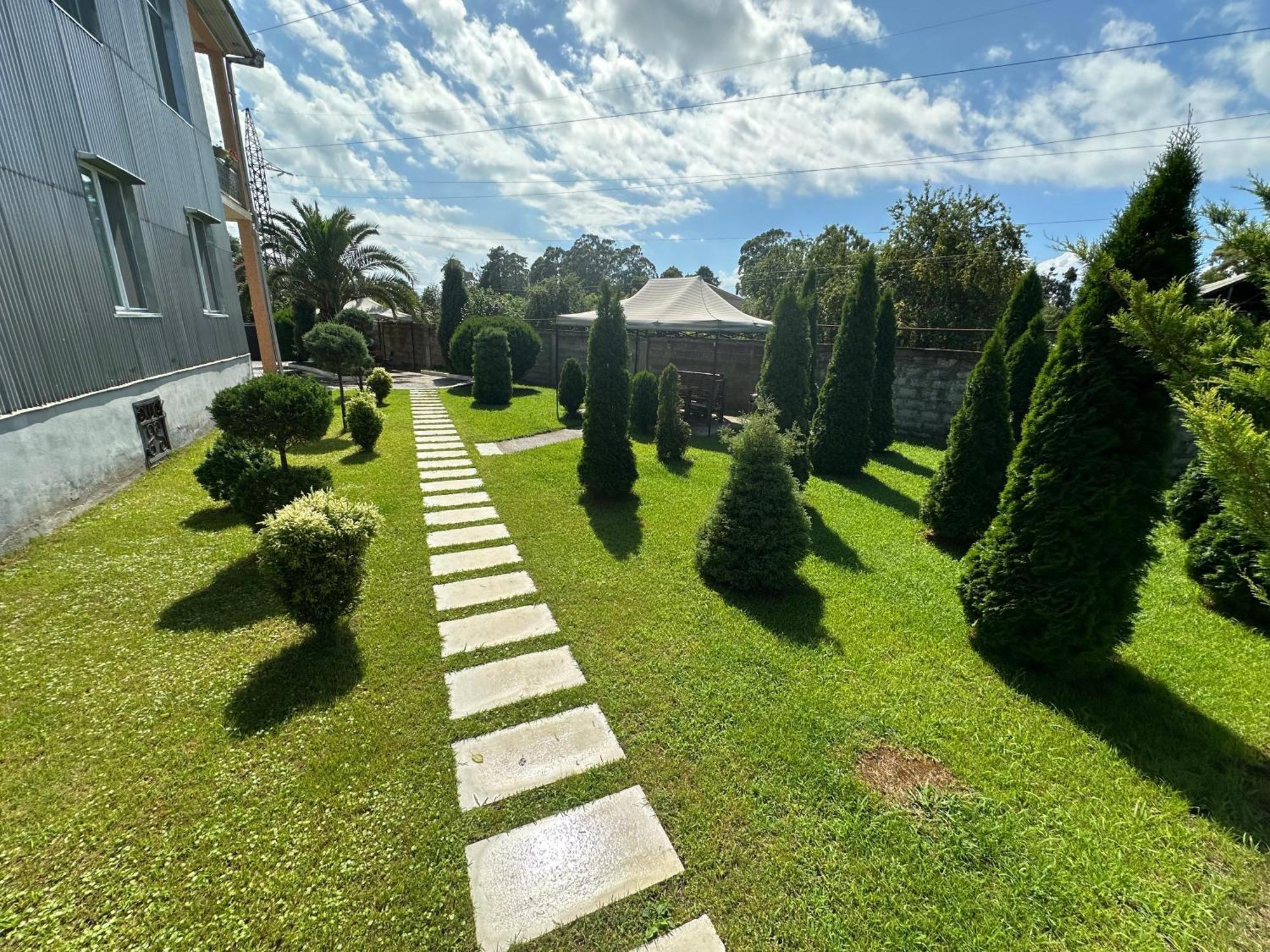 Green House Kobuleti Bagian luar foto