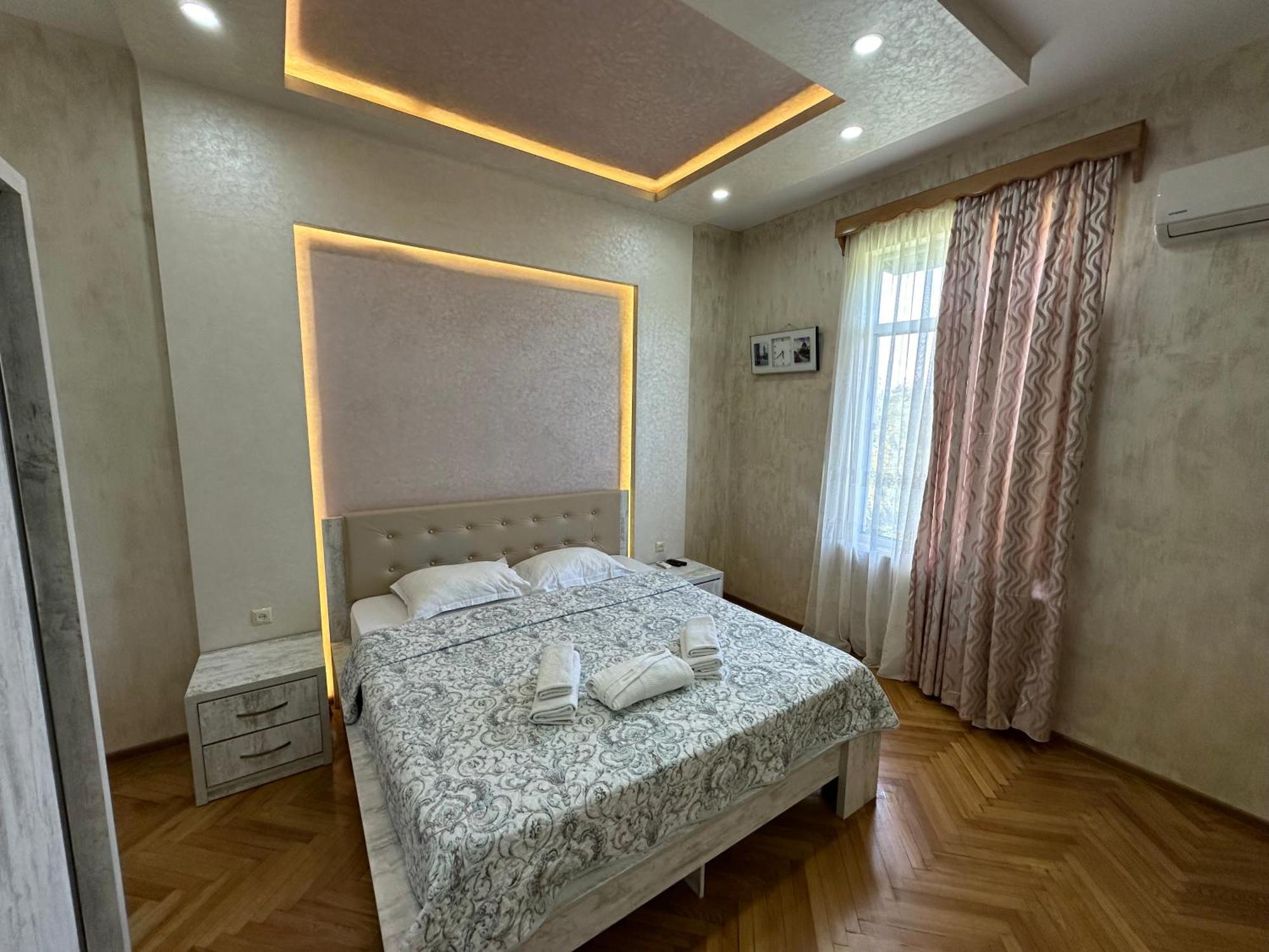 Green House Kobuleti Bagian luar foto